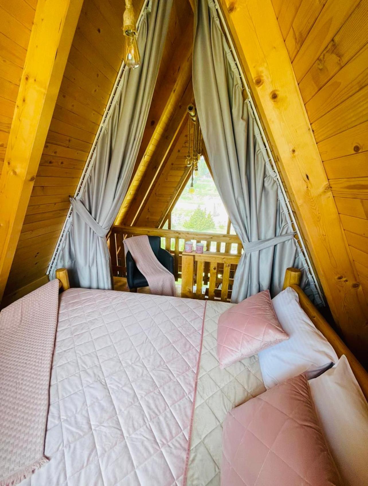 A Frame Houses Ans Zabljak エクステリア 写真