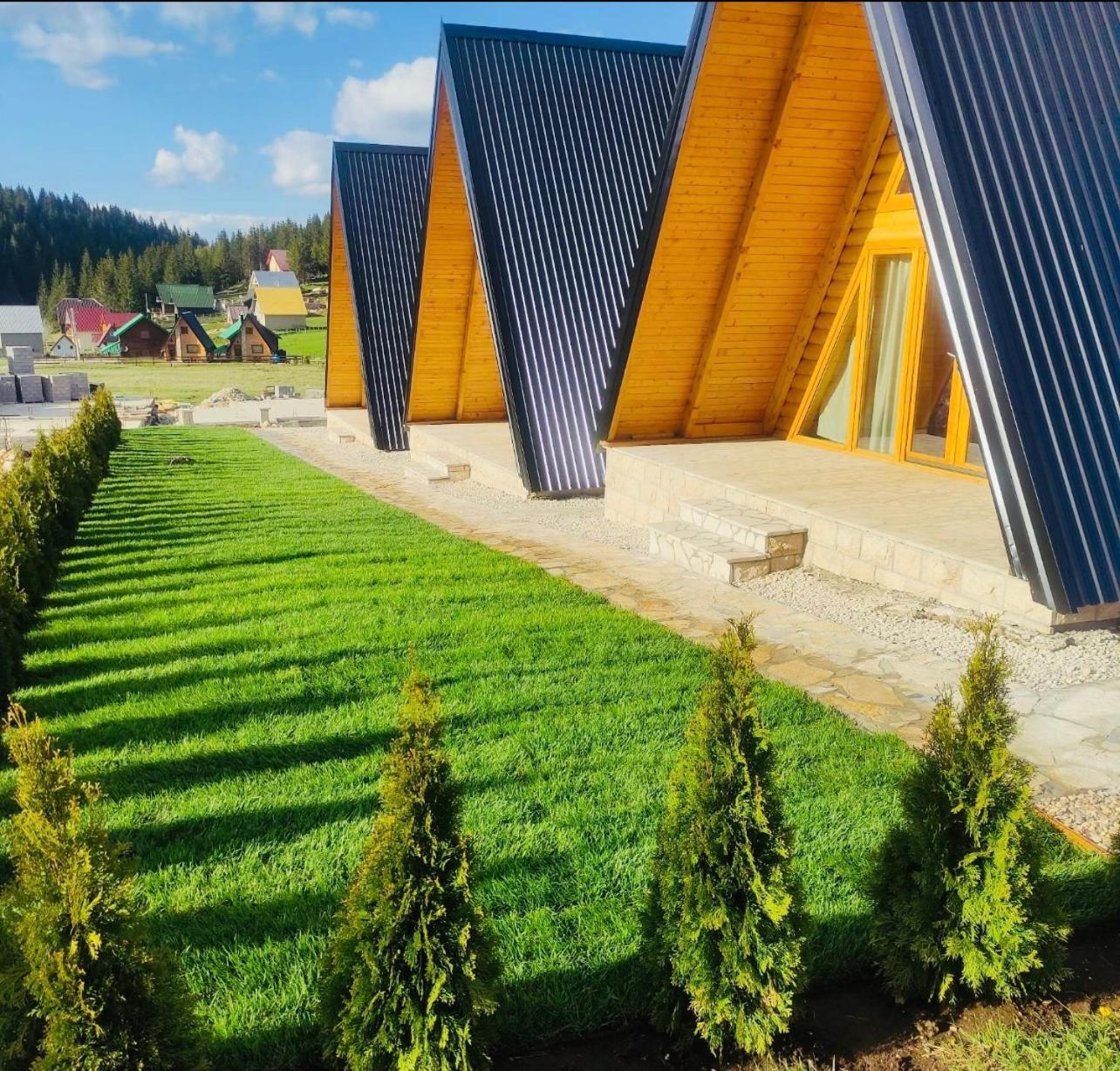 A Frame Houses Ans Zabljak エクステリア 写真